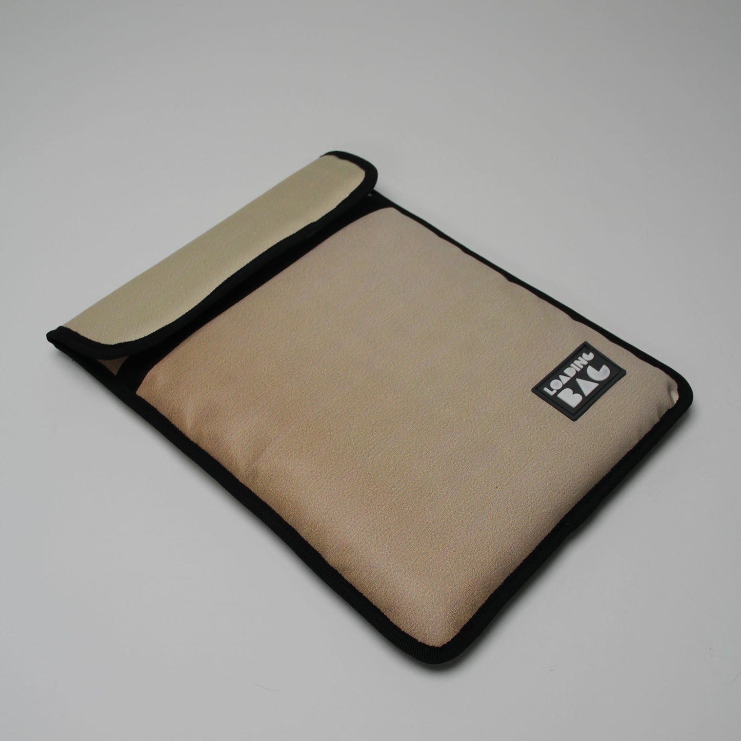 🌟 Laptop Sleeve 13" - Stylish, Sustainable Protection! Designed for MacBook 13", crafted with care. Extra protection, tailored fit, eco-friendly. Upgrade your laptop style sustainably! 💻🌿✨ #SustainableTech #ProtectiveStyle